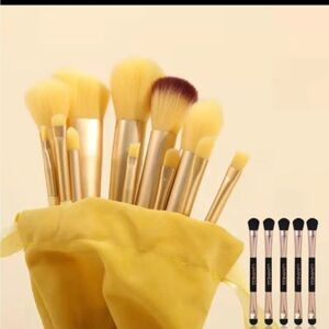 Yellow High Quality 13 Piece  Makeup Brushes and Utensils